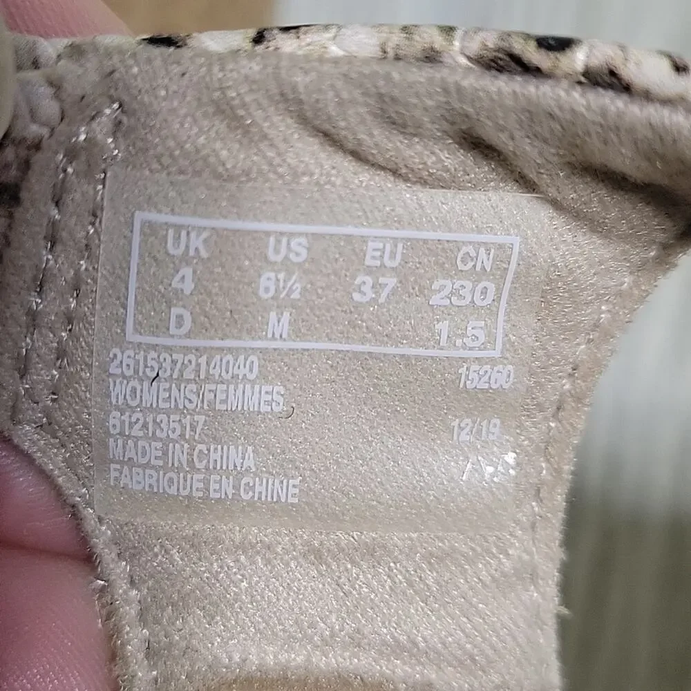 Clarks Annadel Rayna Wedge Taupe Snakeprint Sandals Womens Size 6.5 NEW